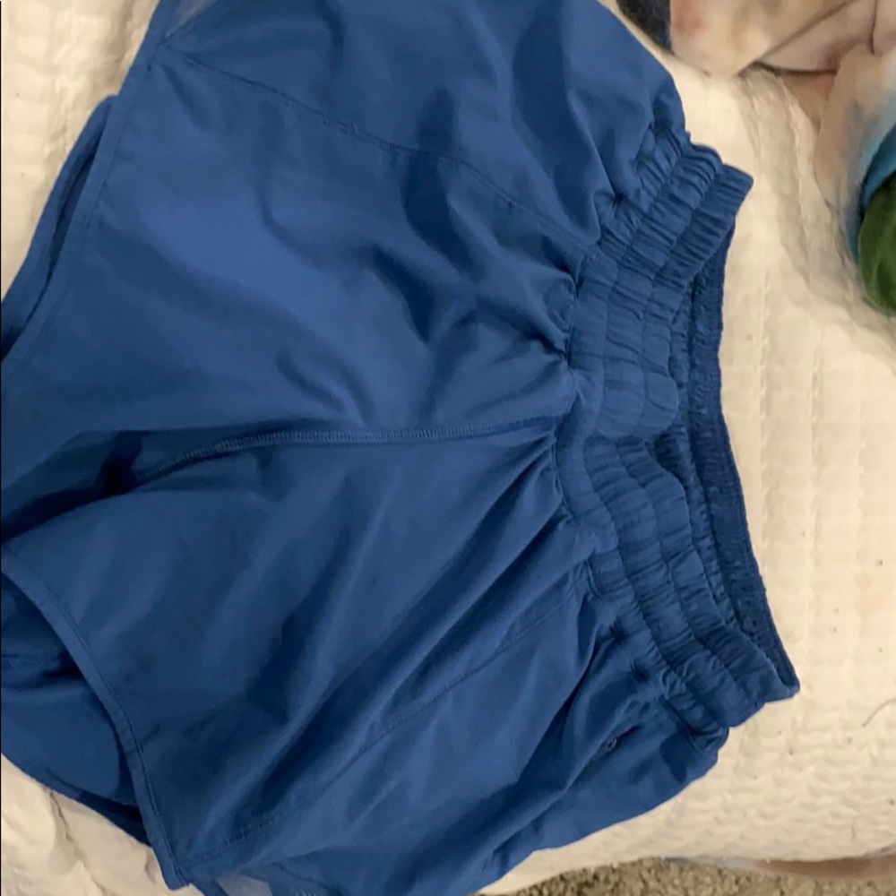 Hotty Hot short lululemon size 4